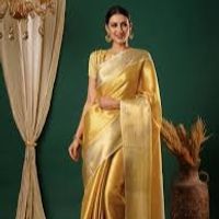 WomenSaree
